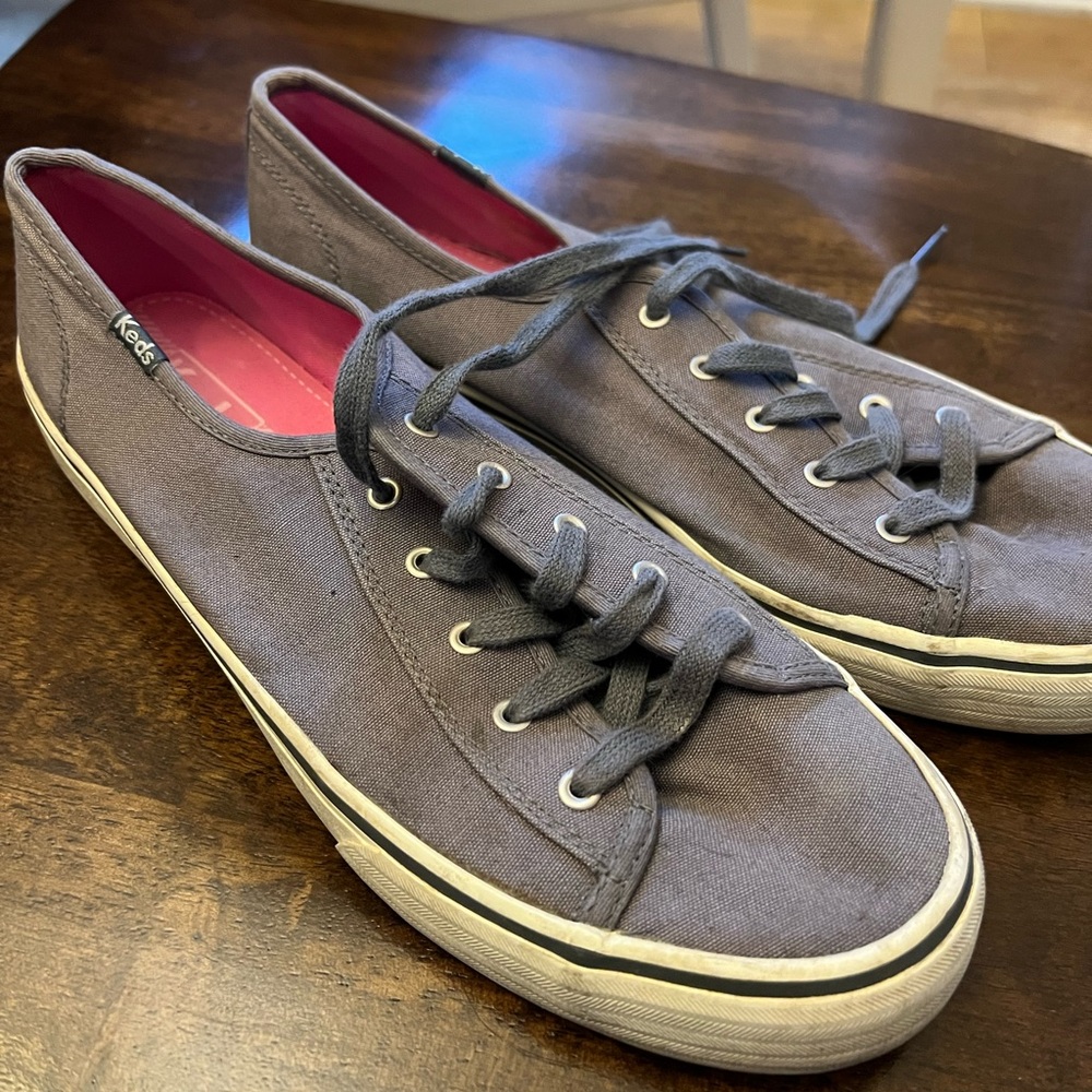 Keds women’s Charcoal Canvas Sneakers Size 9.5